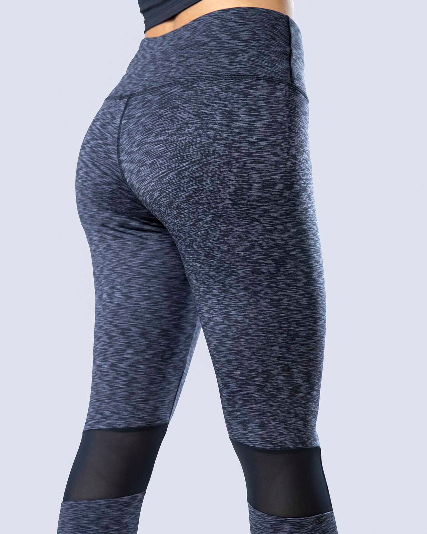 PERFORMANCE LEGGINGS